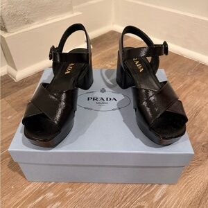 PRADA Vernice Crisscross Platform Sandals In Nero